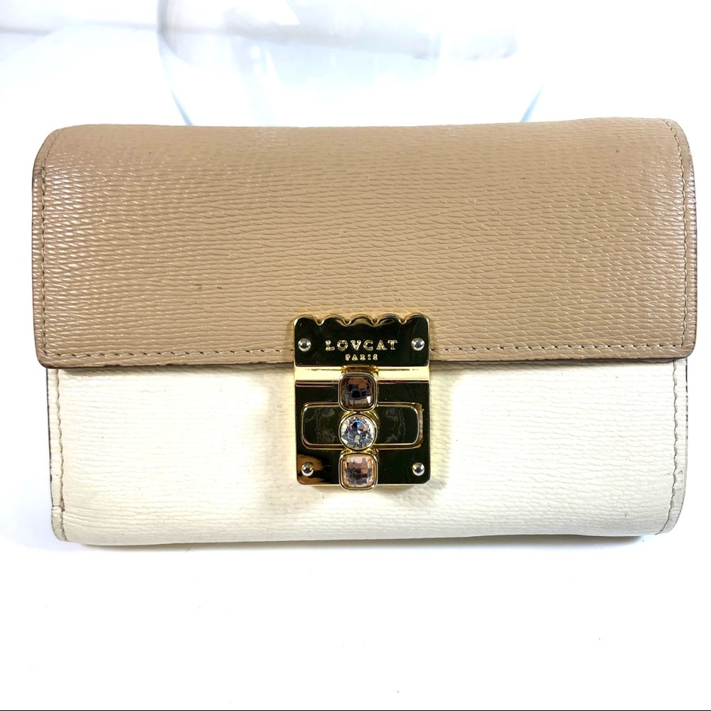 Women Lovecat Paris trifold wallet in EUC